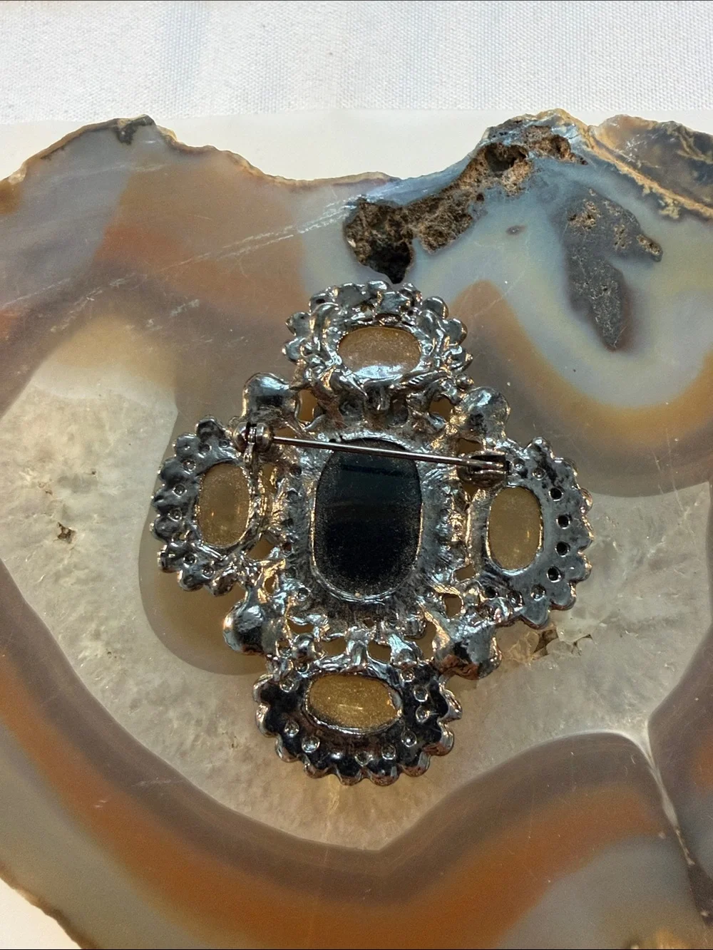 Vintage Brooch Black enamel Center & Amber Accents Inc rhinestone Guc 2” appx